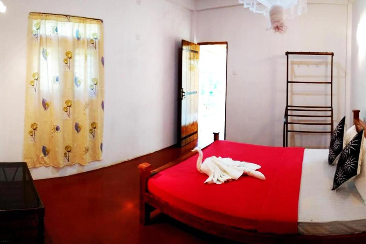 Suba Home Stay Сигирия Экстерьер фото